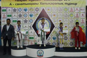 Воспитанники Академии таэквондо КР завоевали две бронзовые медали на турнире 