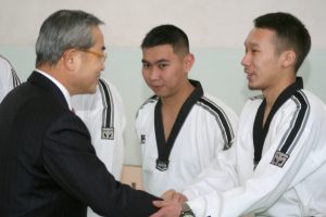 Господин Менг Жин Шин с официальным визитом посетил Академию Таэквондо Кыргызской Республики
