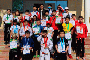 В Джеты-Огузе прошел чемпионат Иссык-Кульской области по Всемирному таэквондо
