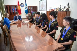 Mayor of Bishkek met with medalists of the World Taekwondo Championship