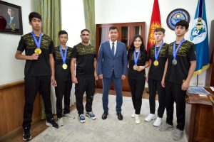 Mayor of Bishkek met with medalists of the World Taekwondo Championship