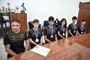 Mayor of Bishkek met with medalists of the World Taekwondo Championship